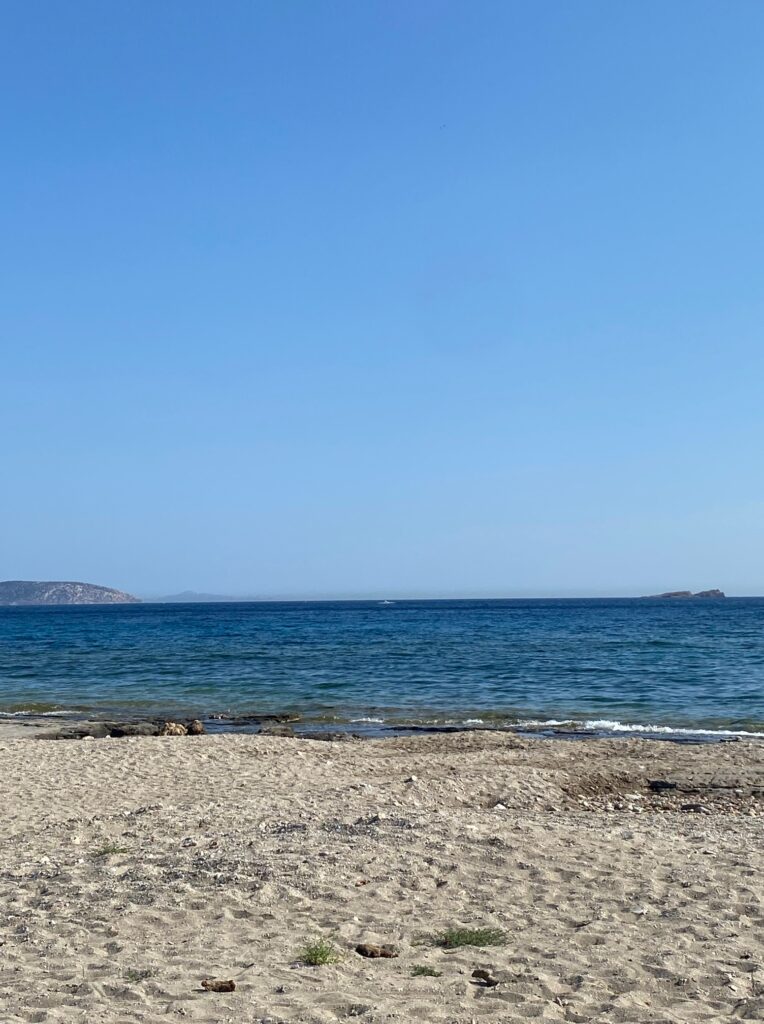 beach photo. Sand and ocean. 